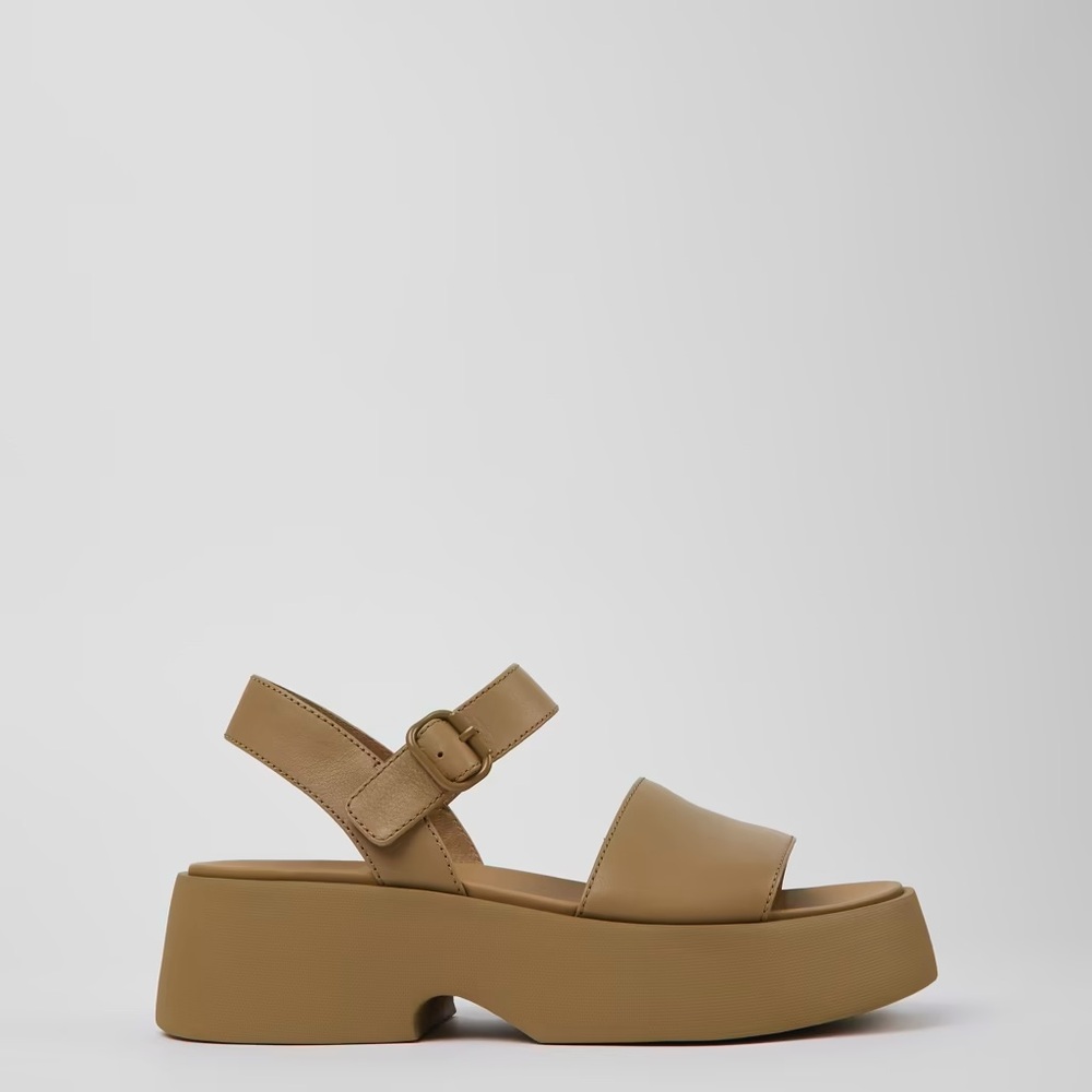 Worn once: CAMPER Tasha Sandals (Nude)